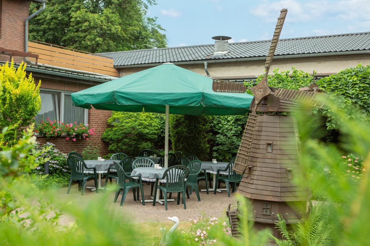 Hotel Garni Landgasthof Luchau Mussen  Экстерьер фото